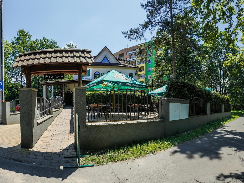 Penzion & Rizkarna Frydek-Mistek Exterior photo